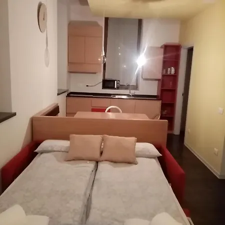 Diffuso Val D'incarojo Apartamento